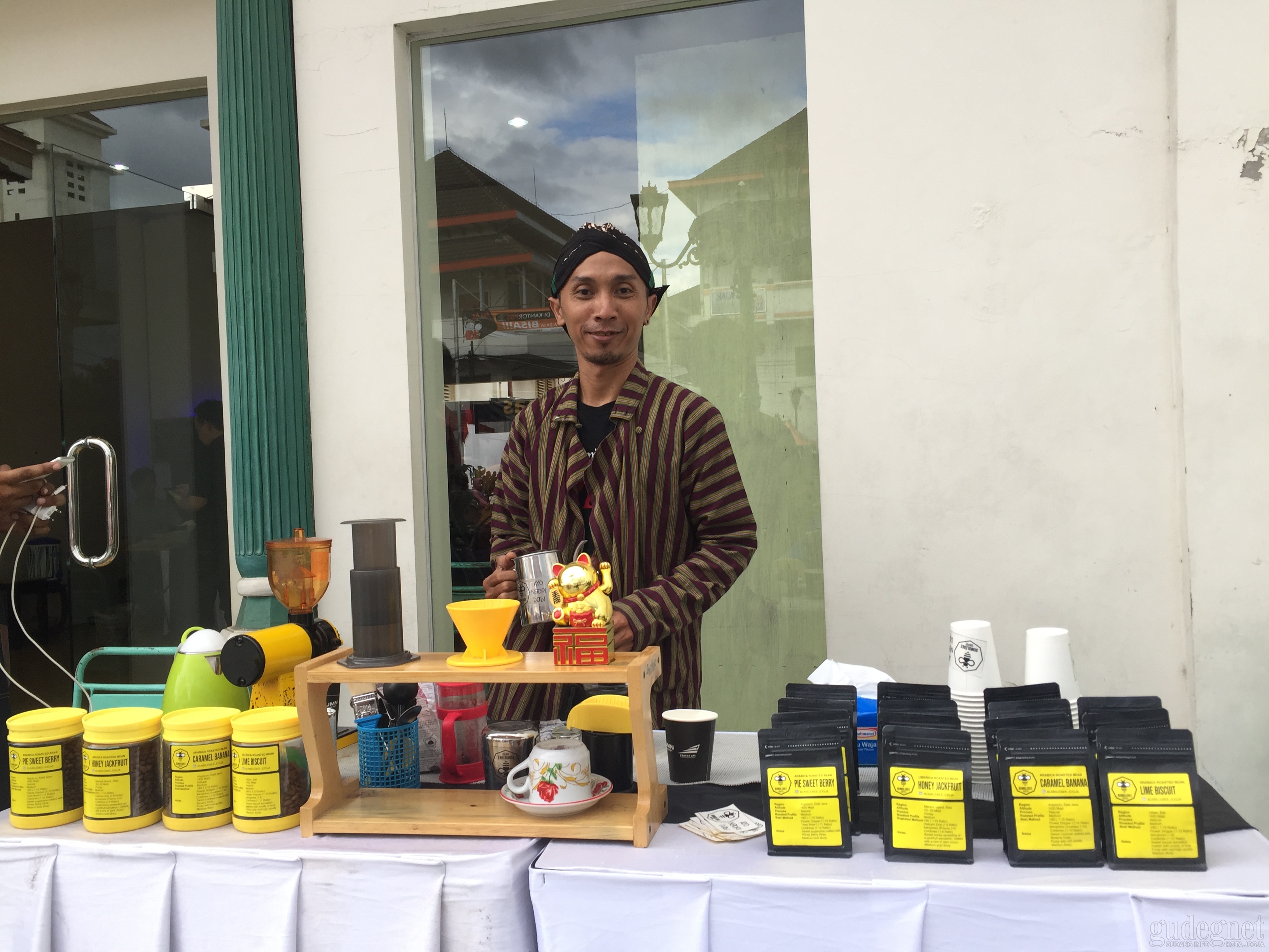 Ada 2000 Cup Kopi Gratis di Festival Purbakala