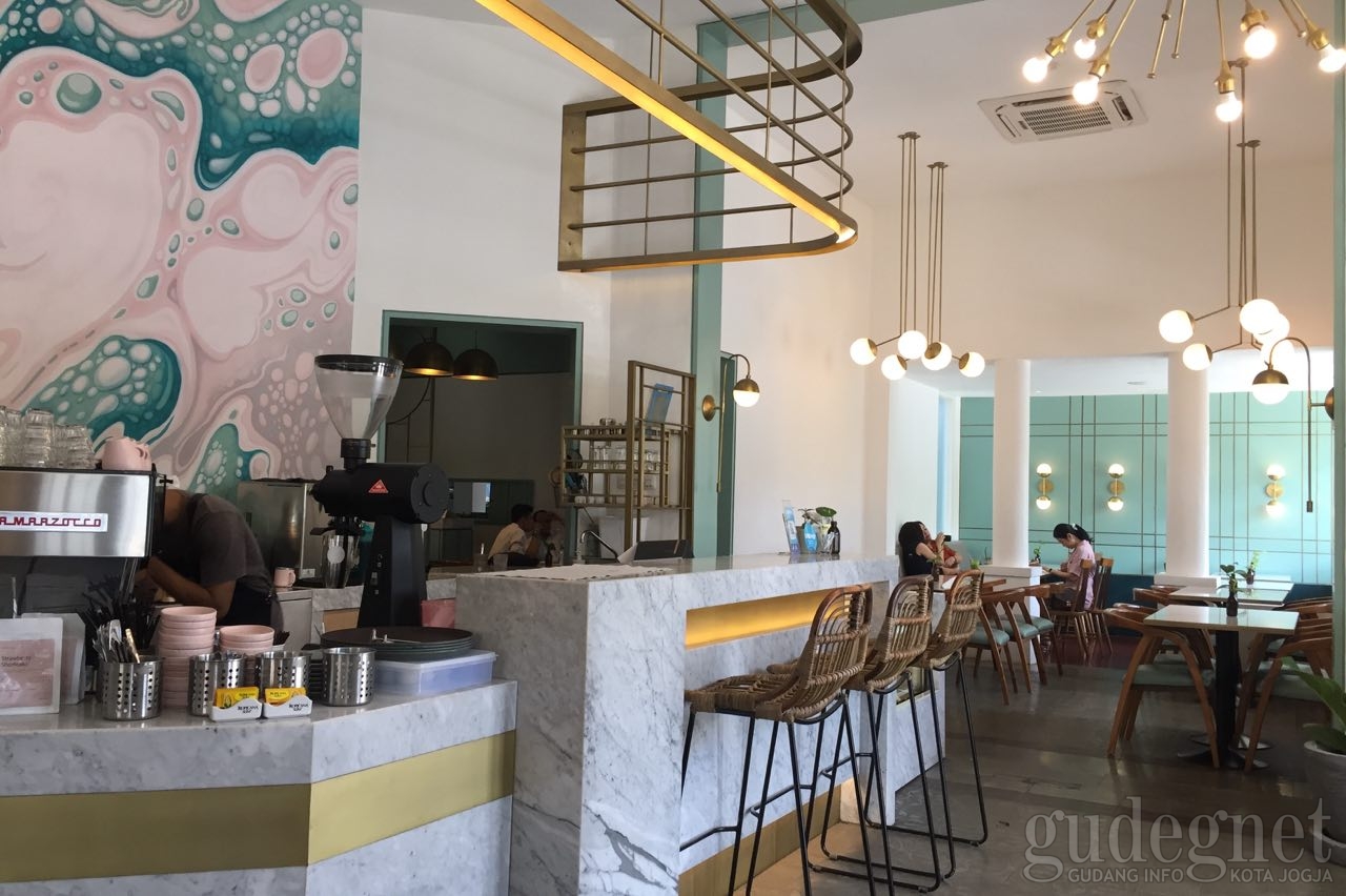 Jeeva, Tempat Ngopi yang Nyaman dan Elegan