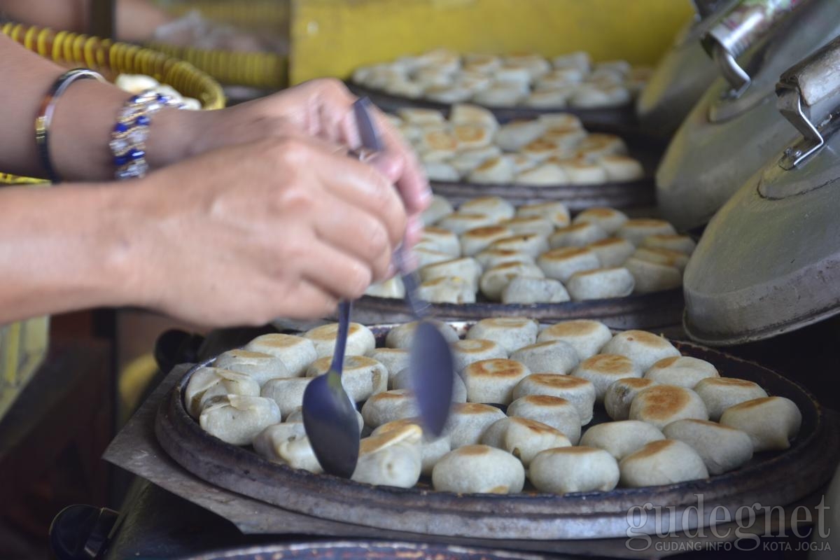 Bakpia 5555, Oleh-oleh Lezat dan Murah