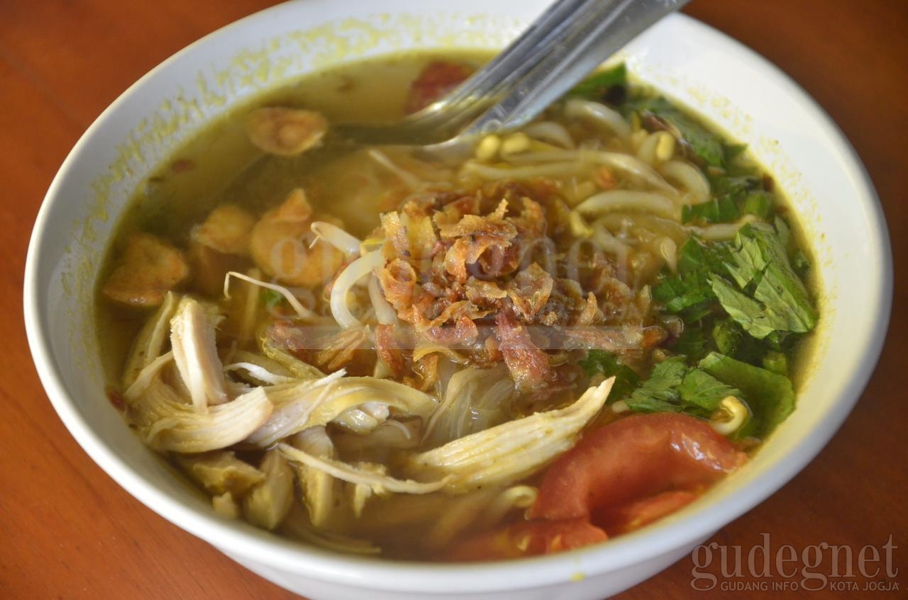 Soto Seger Boyolali Mbok Girah, Nikmat Kaya Rempah