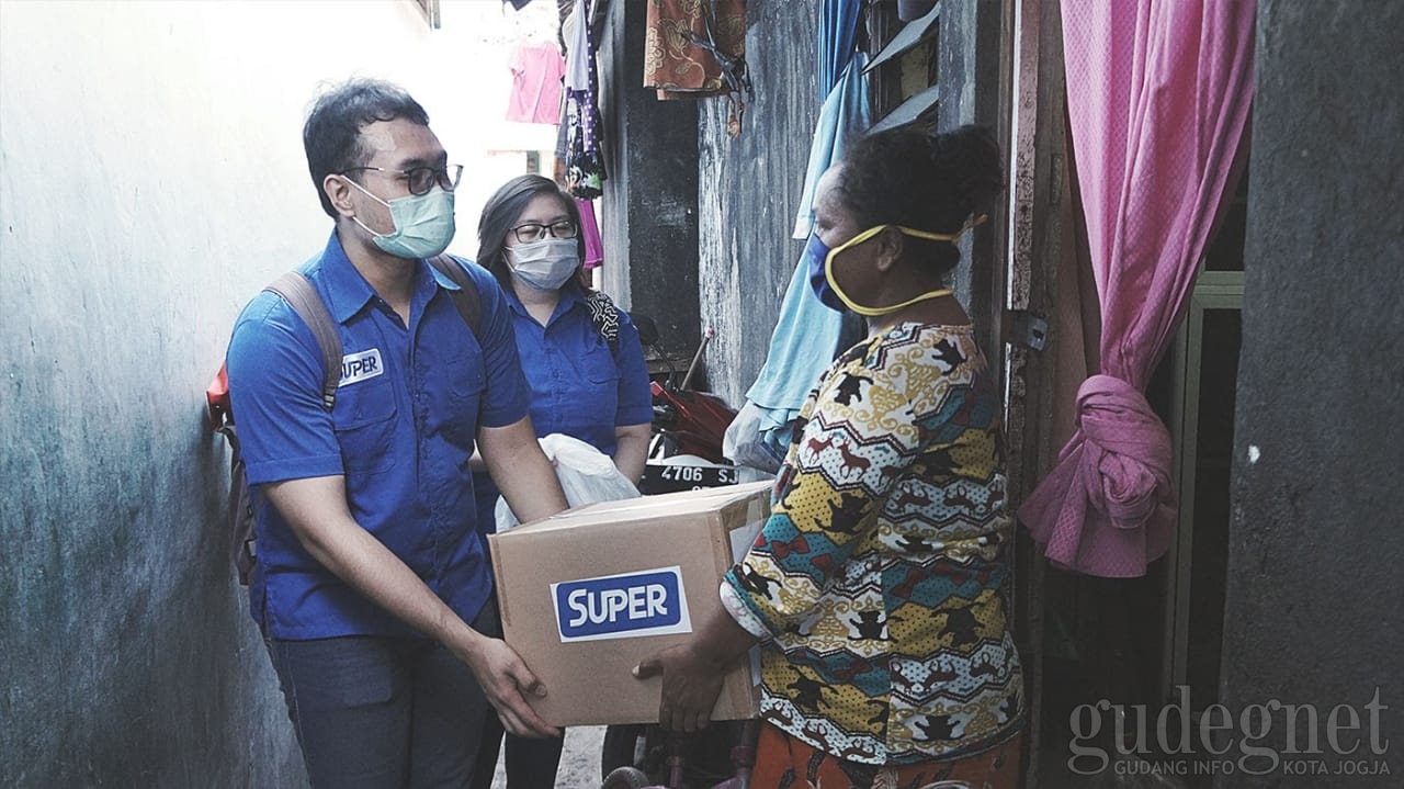 Aplikasi Super, Berdonasi Bagi PKL dan Masyarakat Terdampak Pandemi