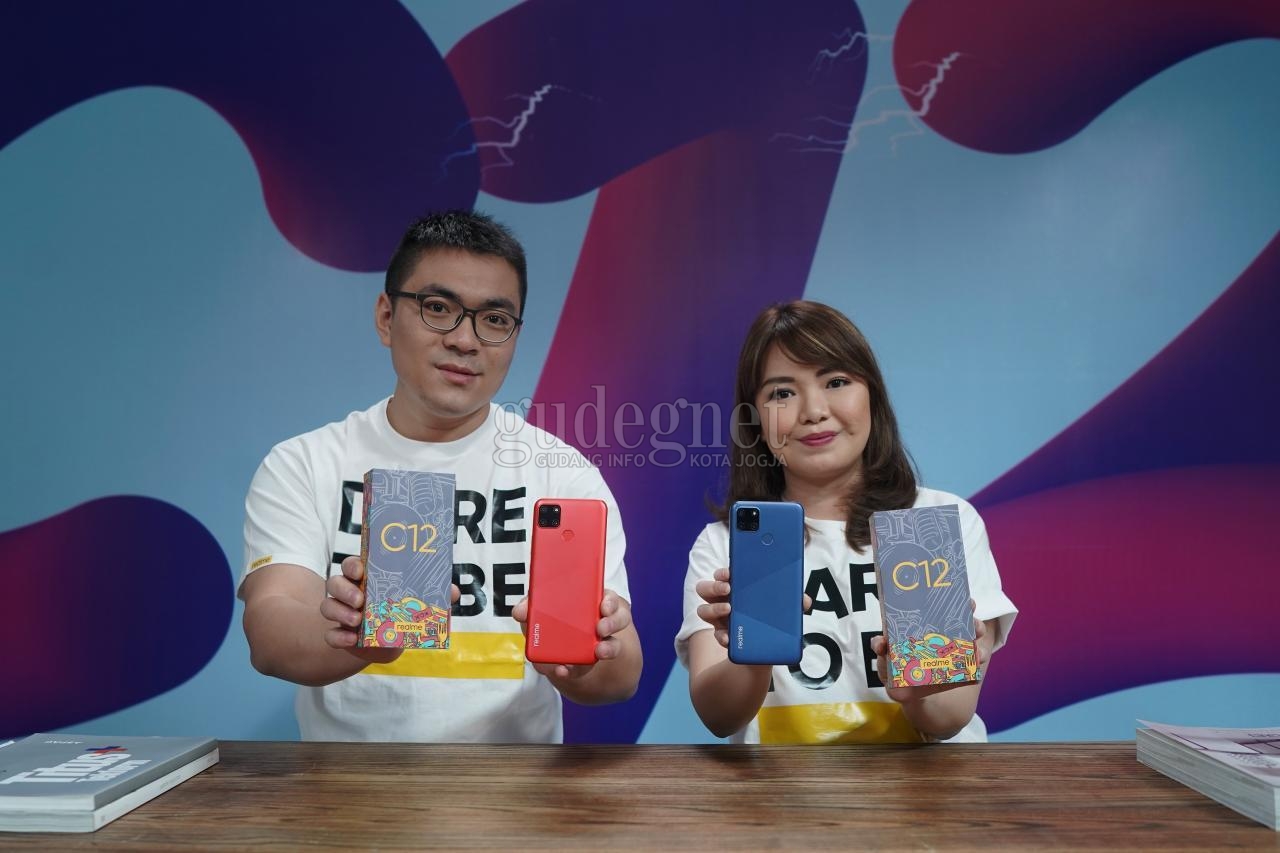 Realme C12 Resmi Meluncur, Dibekali Baterai 6000mAh dan Triple Camera