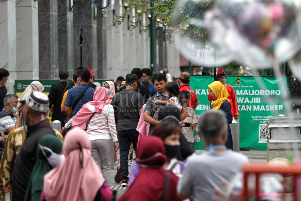 Masuk DIY Wajib Tes Rapid atau Swab Antigen