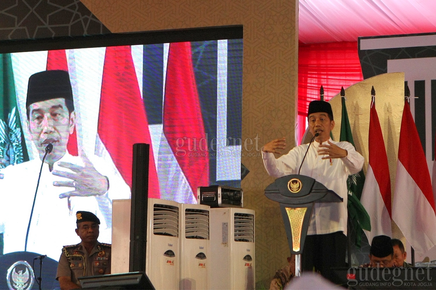 Jokowi Direncanakan Hadiri Vaksinasi Massal DIY