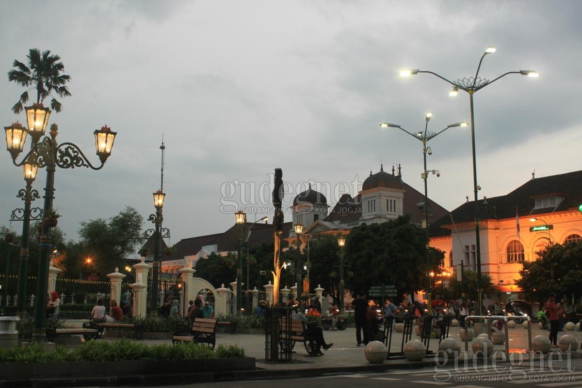Prakiraan Cuaca Beberapa Lokasi Wisata Yogyakarta Hari Ini