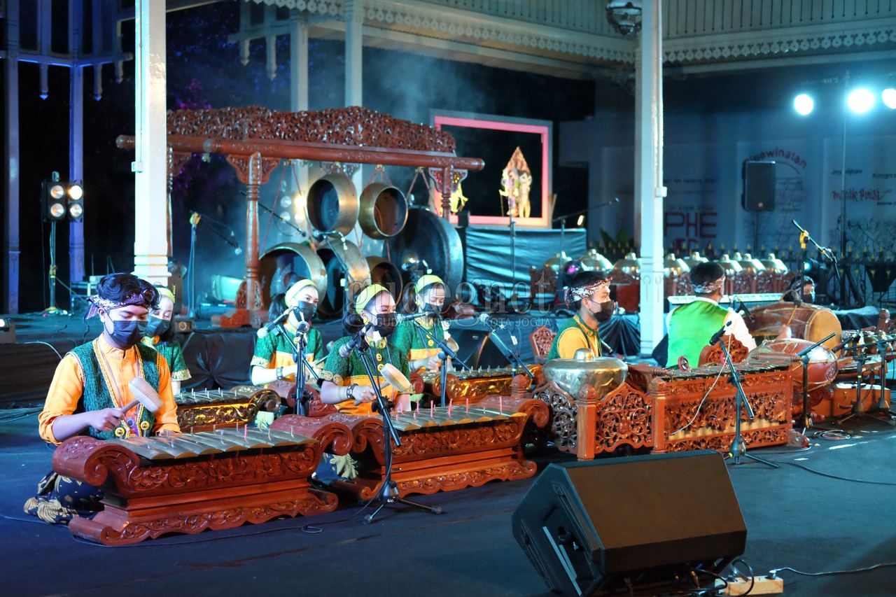 YGF ke-26 Dibuka dengan Wayang Kontemporer Sapto Raharjo