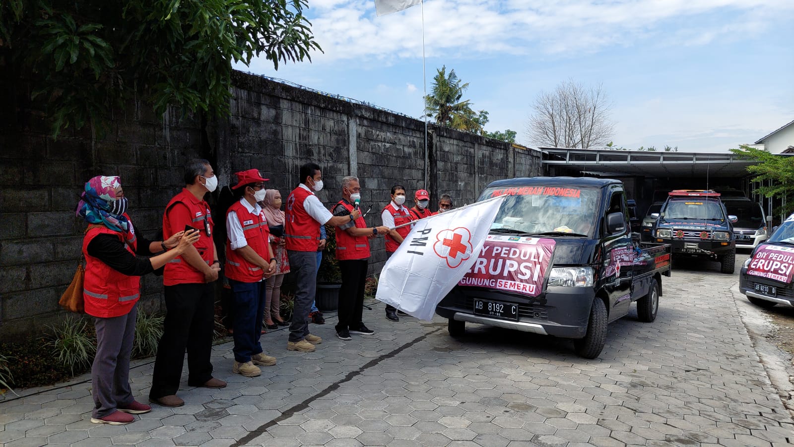 PMI dan Dinsos DIY Kirim Bantuan Untuk Bencana Gunung Semeru