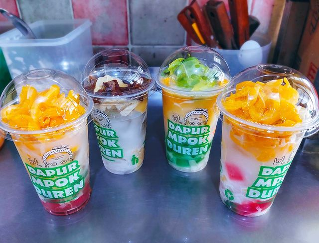 Dapur Mpok Duren, Sajian Es Durian Variatif 