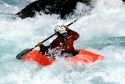Nekat, 6 Kayakers Arungi Sungai Sun Kosi Sejauh 280 Km 