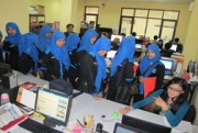 Siswa-Siswi Ini Belajar IT di Citraweb Nusa Infomedia
