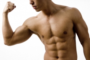 Cara Praktis Membentuk Perut Sixpack 