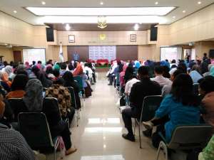 dr Lucia : Kalau Ada yang Merekomendasikan Susu Formula, Laporkan!