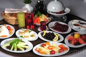 Tips Sahur Epic, Bikin Puasa Asik
