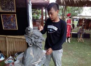 Siswa Ini Ingin Buat Mega Sclupture Melebihi GWK