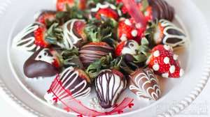 Pengen Lebih Romantis? Bikin Sendiri Cokelat Valentine Buat Pasanganmu