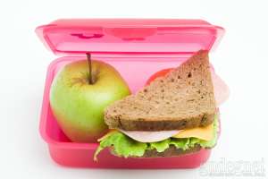 3 Bekal Makan Siang yang Praktis di Tanggal Tua