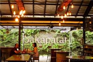 Nongkrong, Melepas Penat di Sakapatat