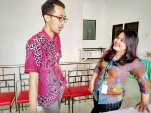 4 Cara Asik Berbusana Batik 