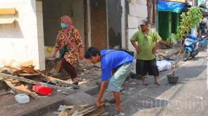Digusur, Puluhan Pedagang Kios Pasar Kembang Menjerit