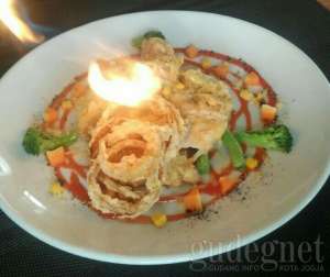 Kelezatan Lelehan Keju Chicken and Cheese Ala Grand Zuri