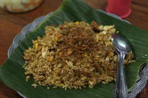 Nasi Goreng Kang Gudel, “Hidup Hanya Mampir Makan Nasi Goreng”
