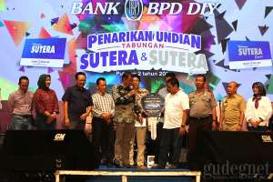 Walikota Haryadi Suyuti Hadiri Pengundian Sutera Bank BPD DIY