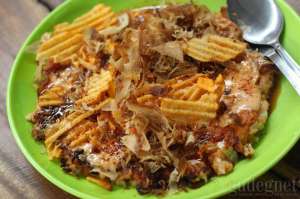 Martabak Jepang Mozza, dari Lelehan Keju Hingga Topping Keripik   