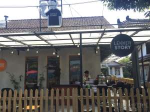 Nyantai Sambil Ngemil di Lekker Story Jogja