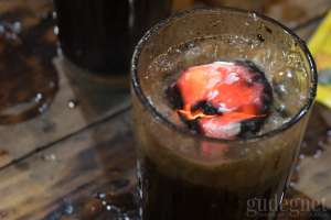 Ngopi Sore di Angkringan Tugu Kopi Joss Mbak Lina