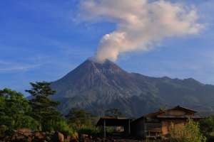 Merapi Alami Satu Kali Gempa Guguran 