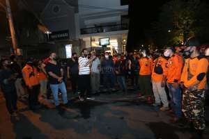 Habis Rusuh, Terbitlah Resik-resik di Malioboro