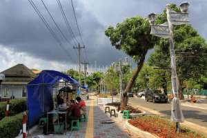 Masih Bisa Berjualan di Jalan Sam Ratulangi, PKL Jalan Sudirman Bersyukur 