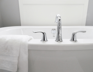 Tips Membersihkan Bathtub
